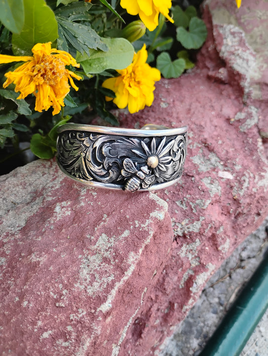 Honeybee bracelet